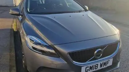 Grey Used 2018 Volvo V40 Momentum Hatchback | £9,899 (Fair price)