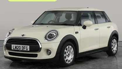 Used Mini ONE Comfort 102 HP (75 kW) 2020 Hatchback