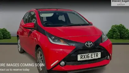 Used Toyota Aygo x-press 69 HP (50 kW) 2016 Hatchback