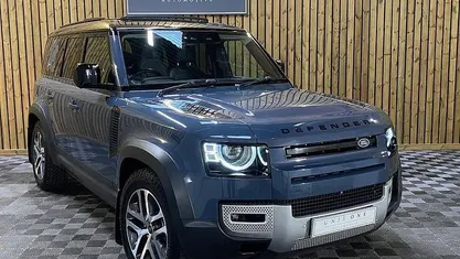 Used 2021 Land Rover Defender HSE Estate | £45,500 (Good price)