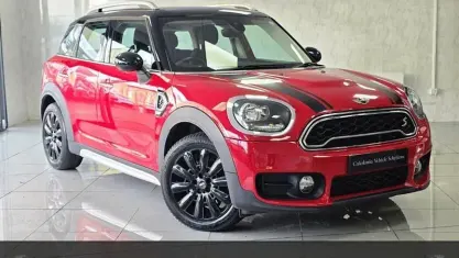 Used Mini Cooper S Countryman 192 HP (141 kW) 2017 Red SUV