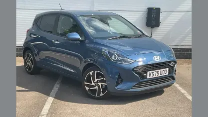 New Hyundai i10 Premium 79 HP (58 kW) 2025 Blue Hatchback