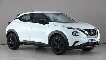 Begagnad Nissan Juke Acenta 114 HK (83 kW) 2023 Vit SUV
