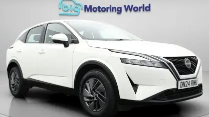 Used Nissan Qashqai Acenta Premium 140 HP (102 kW) 2023 White SUV