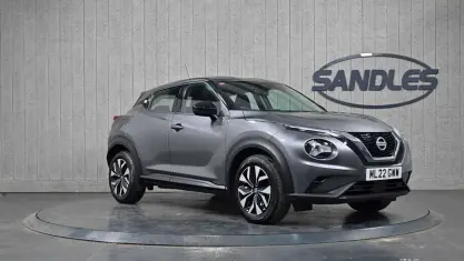 Used Nissan Juke Acenta 114 HP (83 kW) 2022 Grey SUV