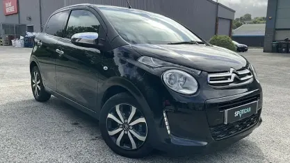 Used Citroën C1 Shine 72 HP (52 kW) 2021 Black Hatchback