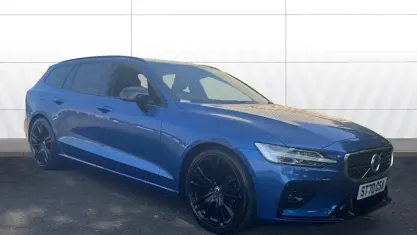 Used Volvo V60 R-Design 190 HP (139 kW) 2020 Blue Estate