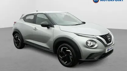 Used Nissan Juke N-Connecta 114 HP (83 kW) 2023 Silver SUV