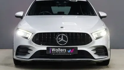 Used Mercedes A200 AMG Line Premium 163 HP (119 kW) 2019 Silver Hatchback