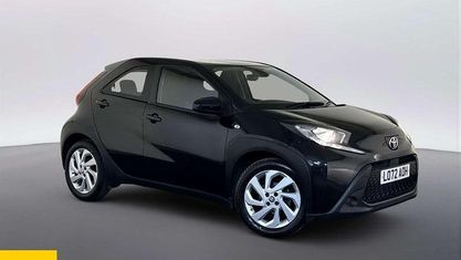 Usado Toyota Aygo X PURE 72 HP (52 kW) 2025 SUV