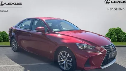 Used Lexus IS300h 223 HP (164 kW) 2017 Mesa red Sedan