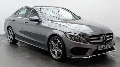 Used Mercedes C200 AMG line 136 HP (100 kW) 2018 Sedan