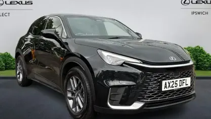 Used Lexus LBX 136 HP (100 kW) 2025 Black SUV