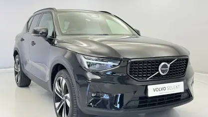 Used Volvo XC40 Ultimate 163 HP (119 kW) 2023 Black SUV