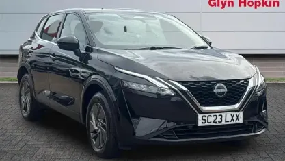 Used Nissan Qashqai Acenta Premium 158 HP (116 kW) 2023 Black SUV