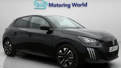Used Peugeot 208 Allure 101 HP (74 kW) 2024 Black Hatchback