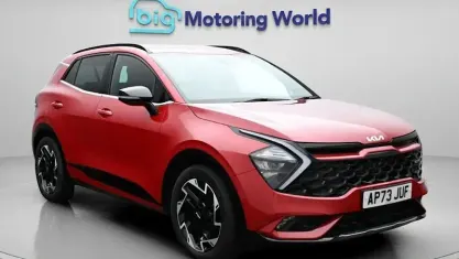 Usado Kia Sportage GT-Line 150 HP (110 kW) 2023 Vermelho SUV