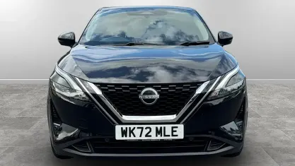 Used Nissan Qashqai N-Connecta 158 HP (116 kW) 2022 Pearl black SUV