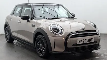 Used 2022 Mini Cooper Classic Hatchback | £16,150 (Fair price)