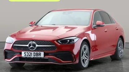 Begagnad Mercedes C300e AMG line 313 HK (230 kW) 2024 Röd Sedan