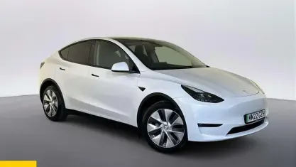 Used Tesla Model Y Long Range AWD 286 kW (389 HP) 2022 White SUV