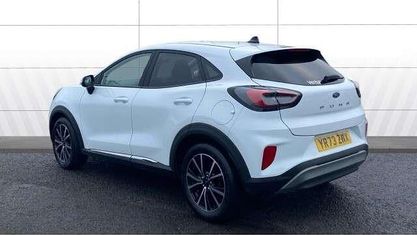 Usado Ford Puma Titanium 125 HP (91 kW) 2023 Branco SUV