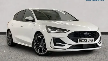 Used Ford Focus ST-Line X 155 HP (114 kW) 2023 White Hatchback