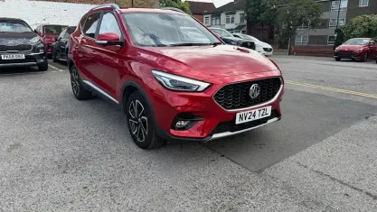 Used MG ZS Exclusive 111 HP (81 kW) 2024 Red SUV