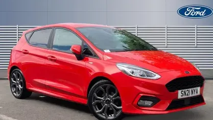 Usado Ford Fiesta ST-Line 95 HP (69 kW) 2021 Vermelho Citadino