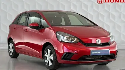 Used Honda Jazz Hybrid 109 HP (80 kW) 2022 Crystal red Hatchback