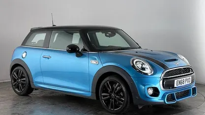 Used Mini Cooper S Hatch 192 HP (141 kW) 2019 Blue Hatchback