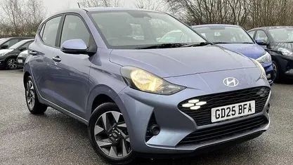 Used Hyundai i10 Advanced 63 HP (46 kW) 2025 Hatchback