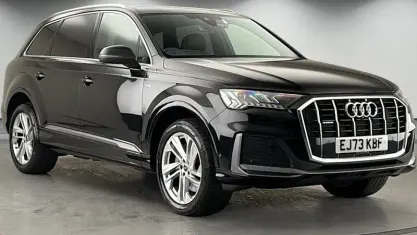 Begagnad Audi Q7 Black Edition 286 HK (210 kW) 2023 Svart SUV