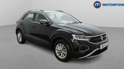 Used VW T-Roc Life 110 HP (80 kW) 2024 Black SUV