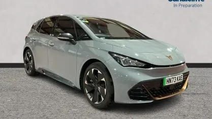 Używany Cupra Born e-Boost 169 kW (231 KM) 2023 Szary Hatchback