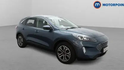 Używany Ford Kuga Titanium 150 KM (110 kW) 2021 Niebieski SUV
