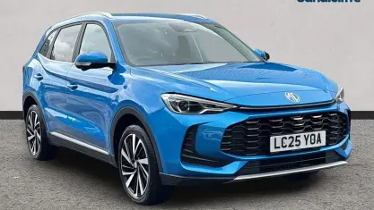 Käytetty MG ZS Trophy 196 HP (144 kW) 2026 Katumaasturi