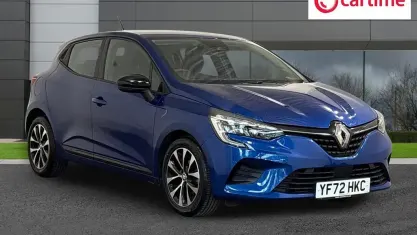 Used Renault Clio Evolution 90 HP (66 kW) 2023 Blue Hatchback