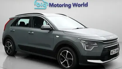Używany Kia Niro 141 KM (103 kW) 2023 Zielony SUV