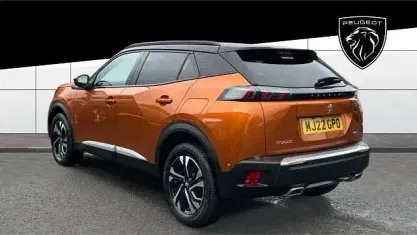 Begagnad Peugeot 2008 GTi 131 HK (96 kW) 2022 Orange SUV