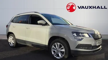 Used 2020 Skoda Karoq SE Technology SUV | £13,990 (Fair price)