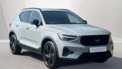 Used Volvo XC40 Plus 197 HP (144 kW) 2026 SUV