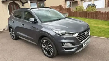 Usado Hyundai Tucson GO! 185 CV (136 kW) 2019 Gris SUV