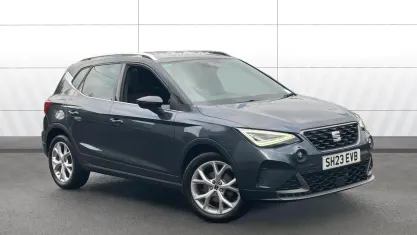 Used Seat Arona FR 110 HP (80 kW) 2023 Grey SUV