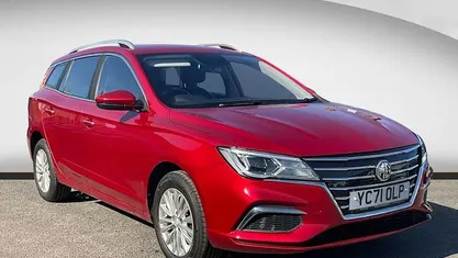 Used MG MG5 EV Exclusive 114 kW (156 HP) 2021 Red Estate