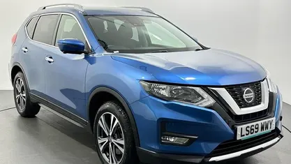Blue Used 2019 Nissan X-Trail N-Connecta SUV | £14,339 (Good price)