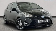 Used 2019 Toyota Yaris Hybrid Hatchback | £13,721 (Fair price)