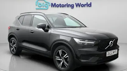 Usado Volvo XC40 R-Design 163 HP (119 kW) 2021 SUV