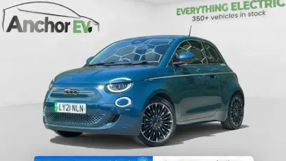 Used Fiat 500e La Prima 86 kW (118 HP) 2026 Hatchback