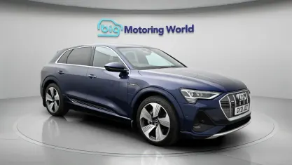 Used Audi e-tron S-Line 300 kW (408 HP) 2021 Blue SUV